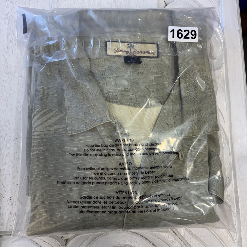 Tommy Bahama L 100% Silk Green Palm Tree Button Down Shirt Short Sleeve - Picture 5 of 6